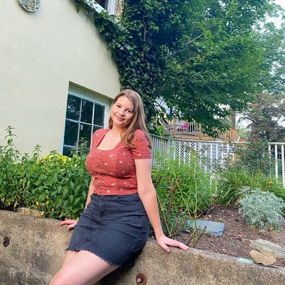 Meet your Posher, Jamie - Picture 2 of 3